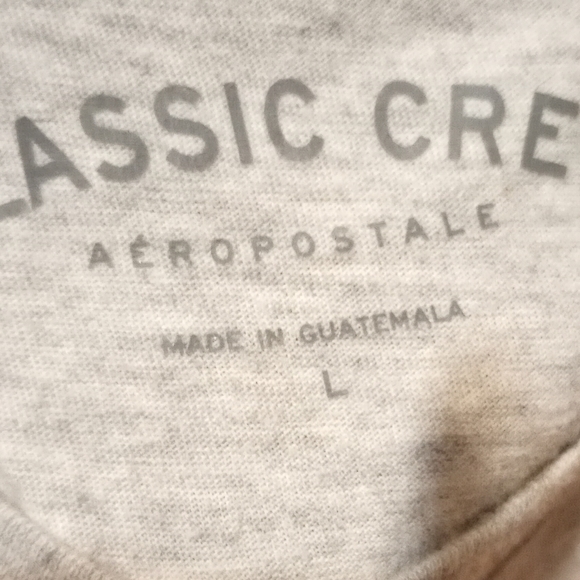 Aeropostale comfortable tee, size Large, Juniors - Picture 3 of 3